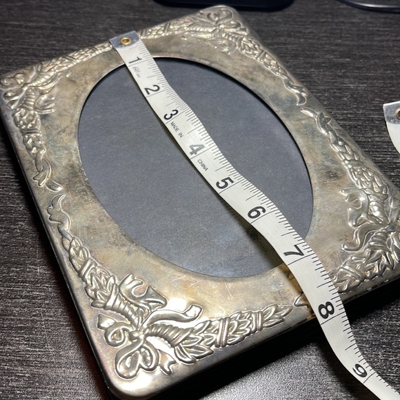 VINTAGE-SILVER TONE PICTURE FRAME PREOWNED 8 in. x 6 in. - Picture 8 of 10
